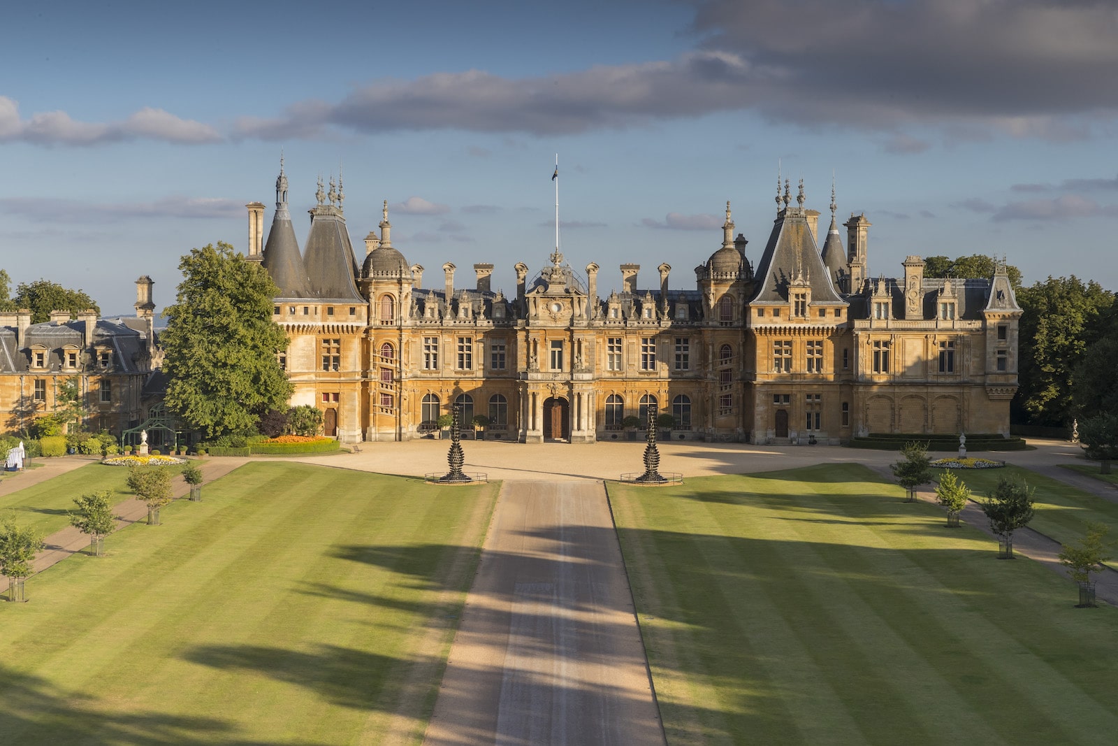 Edmund de Waal At Waddesdon Manor – CELLOPHANELAND* Artist, Edmund de ...